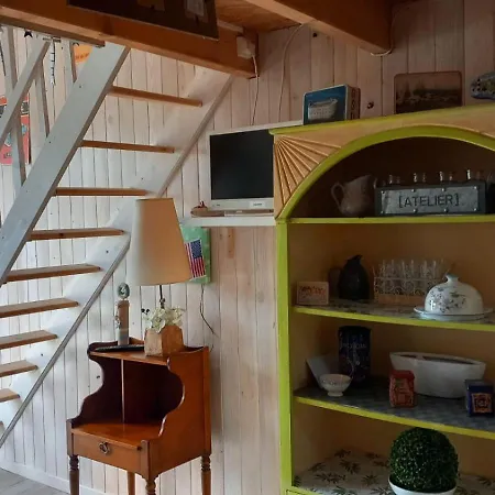 La Patelle Apartment *